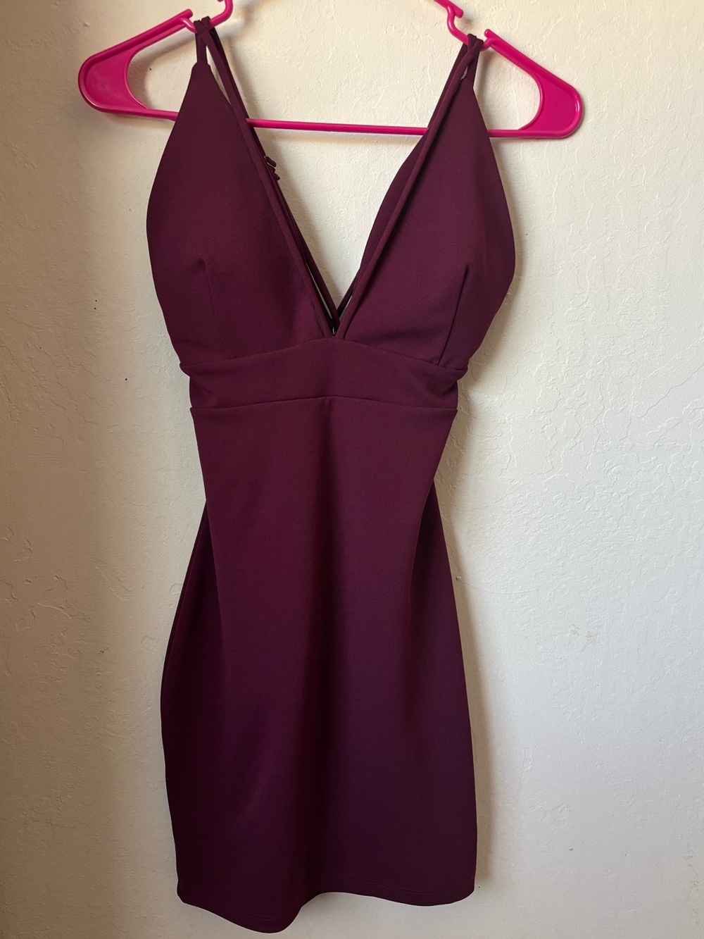 Burgundy Plunge Bodycon Dress